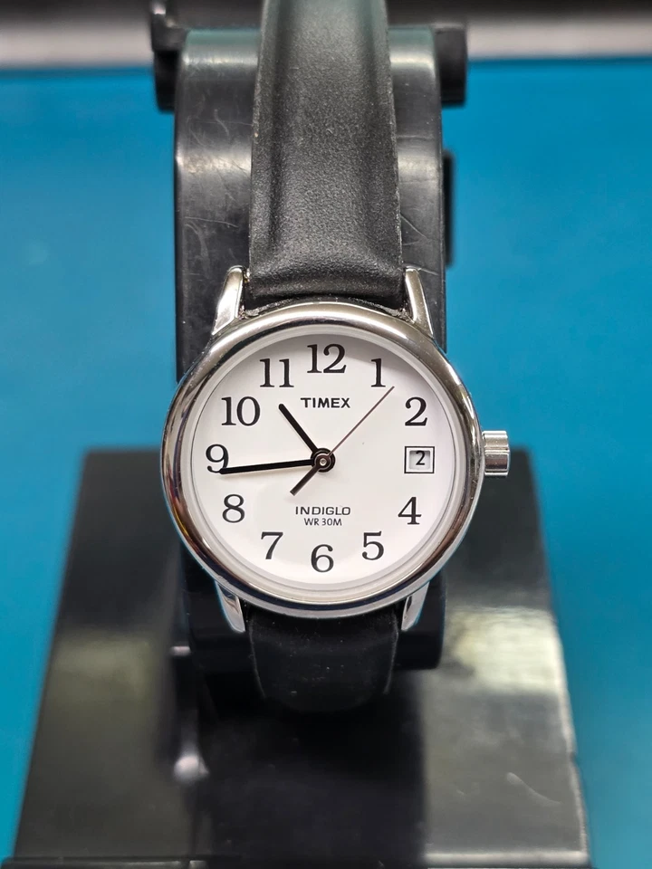 Working Timex Indiglo Ladies Black Leather Calendar Wristwatch T2H331 - image 1 of 1