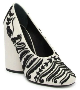 Tory Burch Lucia Embellished Pump Embroidered Canvas Heels Ivory Black - Sz 6M - Picture 1 of 9