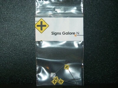 "New" Model Train 5 Intersection Ahead Street signs N scale Layout Details - Image 1 of 3