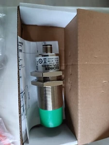 Euchner CIT3PL1N30-STA 2pcs + 10m cable 1pcs - Picture 1 of 5