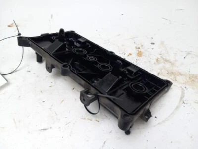 Nissan Sentra 2010 cubierta de válvula OEM Foto 1 de 4