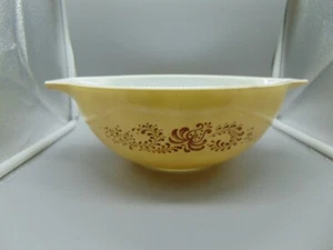 Pyrex Homestead Brown Cinderella Mixing Bowl 4 Qt 444 - Picture 1 of 2