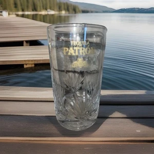 Vaso mezclador de tequila Patron (grabado en la base). Nuevo - Imagen 1 de 6