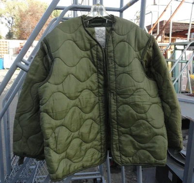 Chaqueta militar de EE. UU. forro para hombre medio verde campo clima frío abrigo S & S prenda Foto 1 de 3
