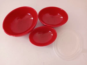 Hutzler 3-teiliges rotes Vorbereitungsschüssel-Set mit Deckel spülmaschinenfest  - Bild 1 von 6