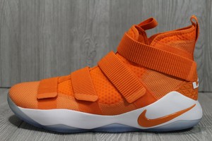 Nike LeBron Soldier 11 Men's Sneakers 