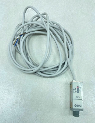 SMC IS10-01-L Pressure Switch IS1001L - Image 1 of 4