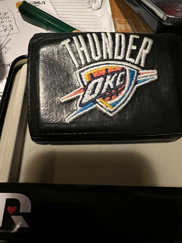 OKLAHOMA CITY THUNDER----- BLACK LEATHER EMBROIDERED WALLET Cover