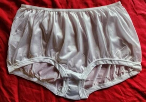 3 Paar TRICOT BAND BEIN Höschen Größe 12 weiß 100 % Nylon hergestellt in den USA - Bild 1 von 1