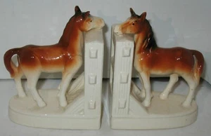 Vintage Ceramic Bay Horse at Fence Bookends Marked Japan Highmount? - Picture 1 of 21