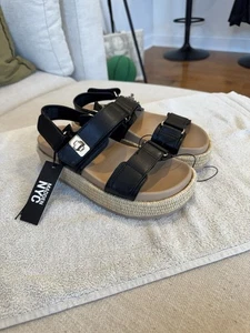 Steve Madden NYC Damen-Plateausandalen, schwarz/raffia, Damengröße 6, neu mit Etikett " - Bild 1 von 6