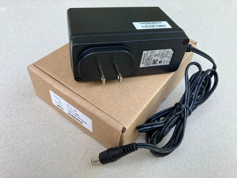 Netgear 2ABS060K 1 NA 19V 3.16A Power Supply Adapter 332-10788-01 - Image 1 of 1