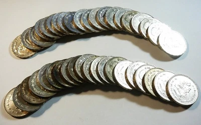 40 MEXICO SILVER UN PESO COINS - UN PESO MEXICAN COIN LOT 1957 - 1967 - Image 1 of 4