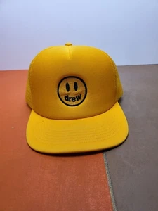 CAPPELLO DA CAMIONISTA DREW HOUSE Mascotte Smiley Face Giallo Oro - Foto 1 di 5