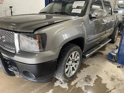 Used Body Control Module fits: 2013 Gmc Sierra denali 1500 Body Control BCM unde - Image 1 of 4