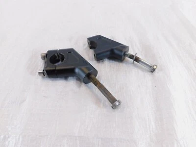 Abrazaderas de montaje elevador de manillar delantero Triumph America & LT 2002-2014 Foto 1 de 4