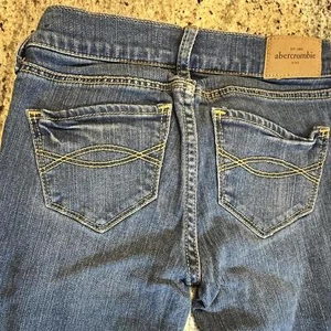 Abercrombie Kids Size 12-Slim Stretch Low-Rise Jeans (or cut into jean shorts!) - Picture 1 of 4