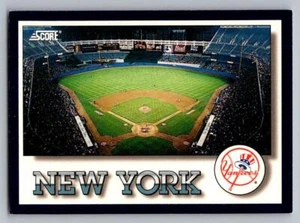 1994 Score #326 New York Yankees - Picture 1 of 2