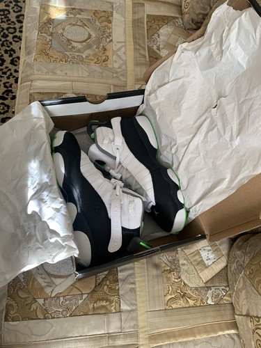 Jordan 6 anelli (GS) taglia 5Y nuovi con scatola