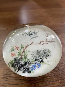 Chinese white ground art glass paperweight 2 birds blue and red flowers - Picture 1 of 5