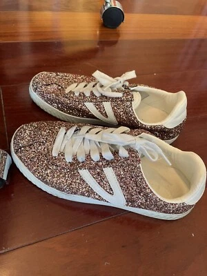 Zapatilla deportiva Tretorn para mujer Camden 5 rosa brillo moda talla 6,5 Foto 1 de 4