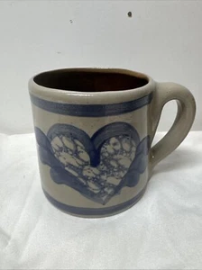 Taza de café BBP Beaumont Brothers cerámica corazón patrón esponja - firmada y fechada - Imagen 1 de 8