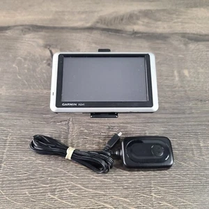Garmin nuvi 1300 4.3-Inch TouchScreen Ultra-Slim Display GPS Navigator Bundle - Picture 1 of 9