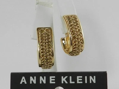 Pendientes de clip de aro pequeño con cadena con incrustación en tono dorado Anne Klein, 0,9" Foto 1 de 3