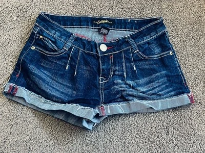 Pantalones cortos de mezclilla South Pole para mujer talla 3 azul con joyas con tachuelas nuevos Foto 1 de 4