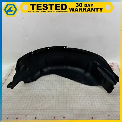 05-16 LAND ROVER L319 LR4 LR3 REAR RIGHT SIDE WHEELARCH LINER SPLASH SHIELD OEM - Image 1 of 4