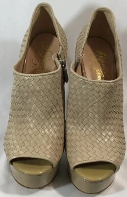 alejandro ingelmo shoes - Image 1 of 4