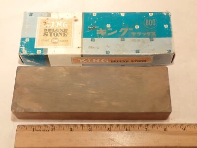 Vtge 8 in. KING DELUXE STONE, Osaka, Japan, No. 800 Knife Sharpening Whetstone - Image 1 of 4