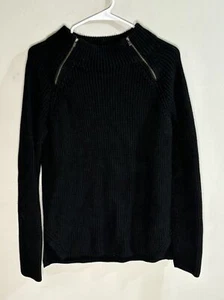 Suéter tejido Banana Republic para mujer negro con cremallera en los hombros talla pequeña - Imagen 1 de 5