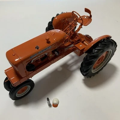 Vintage Allis Chalmers WC Narrow Front Tractor Die-Cast Replica (1/12 scale) - Image 1 of 4