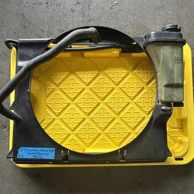 BMW Z3 Radiator Coolant Expansion Reservoir Tank Shroud & Hose OEM E36 97-2000 - Image 1 of 4