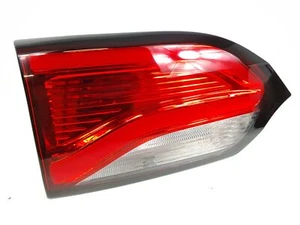 PILOTO TRASERO IZQUIERDO INTERIOR Chrysler Pacifica 3.6 2020 68228941af - Imagen 1 de 11