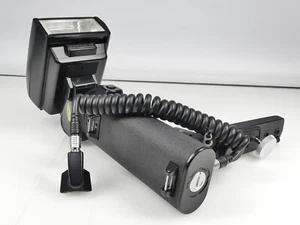 OLYMPUS OM POWER BOUNCE GRIP 2 + FLASH T32 + CABLE TTL Y ZAPATA 4 OM2 OM4 ETC 1532 - Imagen 1 de 3