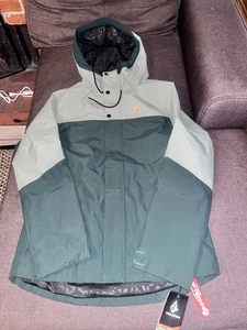 Volcom Women’s Bolt Insulated Jacket Size: Medium - Picture 1 of 2