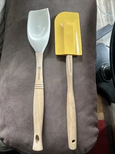Set of 2 Le Creuset Spoon & Spatula Yellow And White (new) - Picture 1 of 7