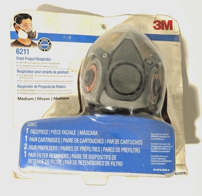 3M Pain Project Respirator Model 6211 Size Medium - Image 1 of 4
