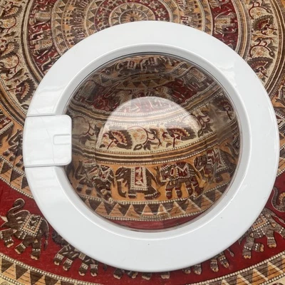 Beko integrated Washing Machine Door in / Complete with Glass / Hinge / Catch - Image 1 of 4