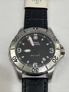 Swiss Military Swiss Army Black Dial Men watch dive 200M W/ New Band, Battery! - Picture 1 of 6
