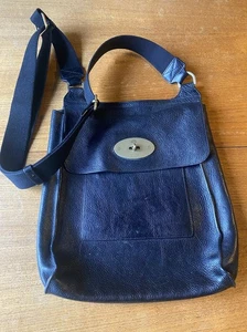 Mulberry Antony Large Black Leather Messenger Bag In Good Used Condition - Picture 1 of 11