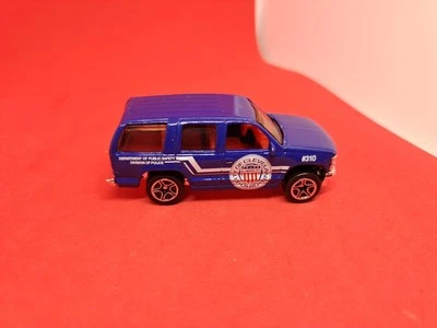 Matchbox 1995-1999 Chevrolet Tahoe SUV Cleveland Police '97 Chevy 1:67 Scale - Image 1 of 4
