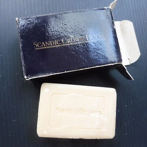 SOAP SAVON SAVONNETTE HÔTEL SCANDIC CROWN HOTEL SUEDE 15 g MAXI - Imagen 1 de 2