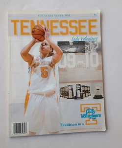 Anuario de baloncesto UT Tennessee Lady Volunteers 2009-10 firmado por Smallbone - Imagen 1 de 5