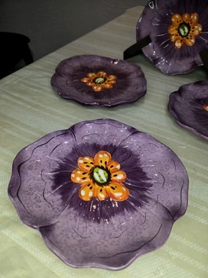 Набор из 4 цветочных салатных/десертных тарелок 7 дюймов с ручной росписью LAURIE GATES «CHLOE». - Изображение 1 из 4