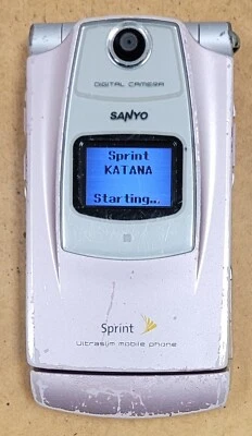 Teléfono Celular Abatible Sanyo Katana SCP-6600 - Rosa (Sprint) - Color Muy Raro Foto 1 de 4