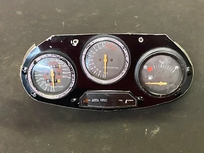 1994 SUZUKI KATANA GSX600F SPEEDOMETER TACOMETER FUEL GUAGE 34100-19C30 34200-19 - Image 1 of 4
