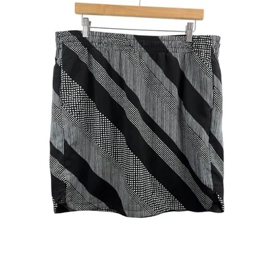 Falda Croft & Barrow Elastizada Negra Blanca a Rayas Lunares XL Athleisure Cómoda Foto 1 de 4